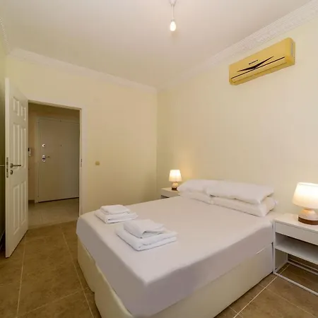Apartmán With Shared Pool In *
