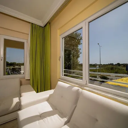 With Shared Pool In Apartamento *