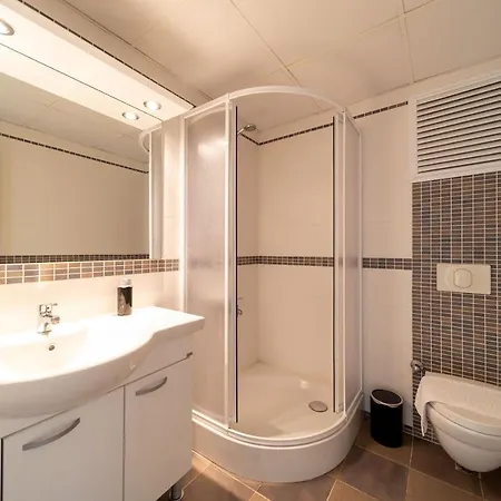 Appartement With Shared Pool In *